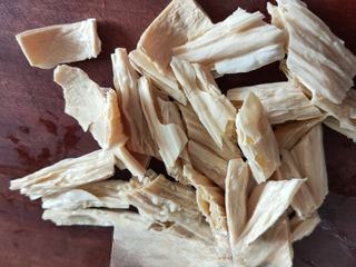 Cucumber and Wood Ear Mushroom with Dried Bean Curd Sticks - Exclusive