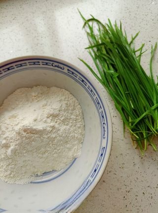 Chive noodles