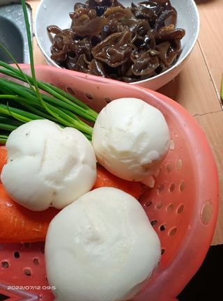 Exclusive Rolled Noodles