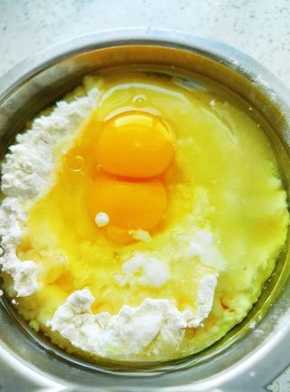 Crescent Moon Pastry