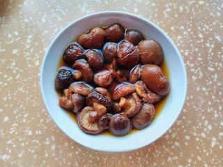 Exclusive Chestnut Braised Rice