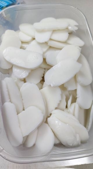 Korean Kimchi Cheese Stir-Fried Rice Cakes