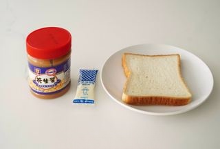 Super cute Totoro oil painting toast