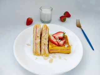 Exclusive Ham and Cheese Croissant