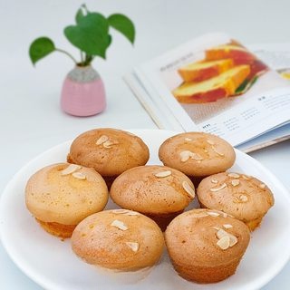 Exclusive Vintage Crispy Honey Cake