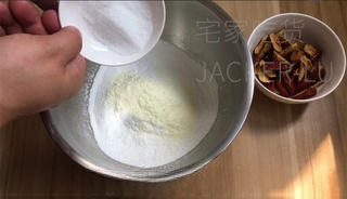 Glutinous rice and red date cake, rich red date flavor, sticky and glutinous, full of milky aroma!