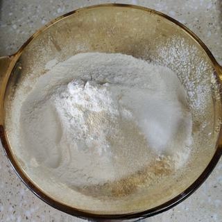 Pan-fried Bun with Preserved Mustard Greens