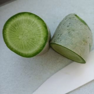 Exclusive Mixed Green Radish