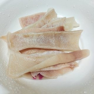 Elastic pork skin jelly