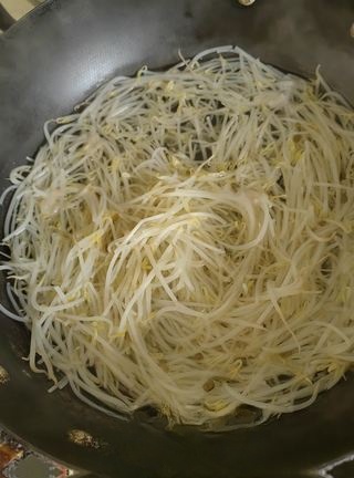 Exclusive Cold Dressed Vegetarian Dish