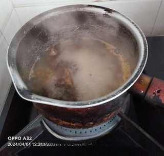Beef stewed with potatoes