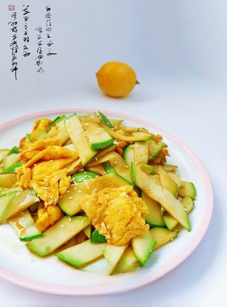 Exclusive Zucchini Stir-Fried with Eggs