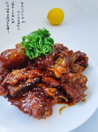Exclusive Sauce Big Bones