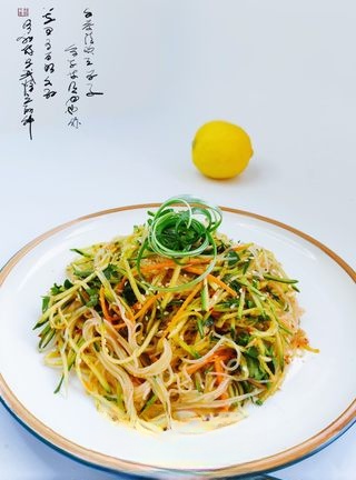 Exclusive Cold Mixed Vermicelli with Cucumber