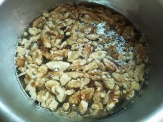 Amber Walnut