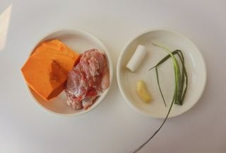 Steamed Chicken Drumsticks with Pumpkin