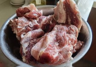 Exclusive Clear-Stewed Beef Ribs