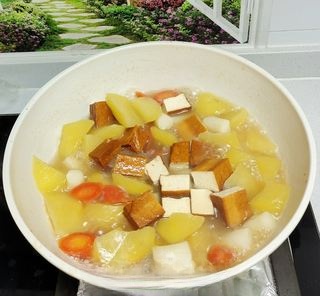 Stewed vegetables