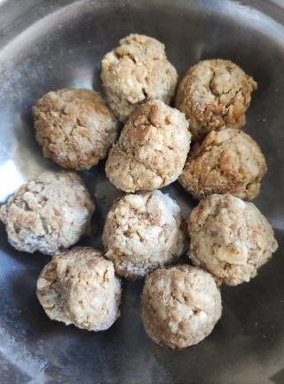 Exclusive Taro Vermicelli Soaked Meatballs
