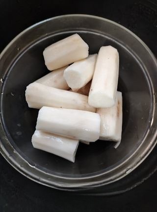 Exclusive Vegetable Huai Yam Balls