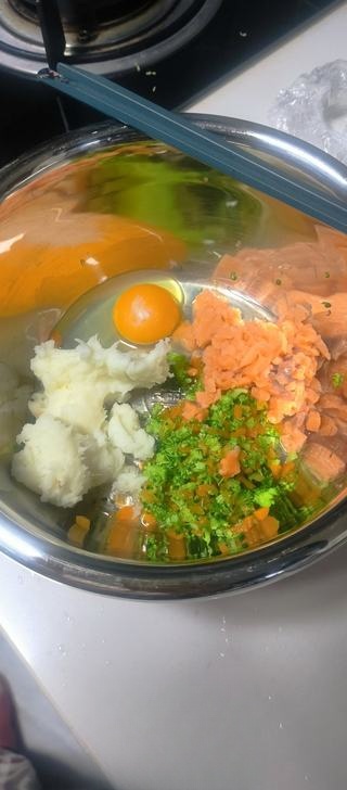 Baby Food: Unique Three-Stripe Fish Vegetable Egg Pancake