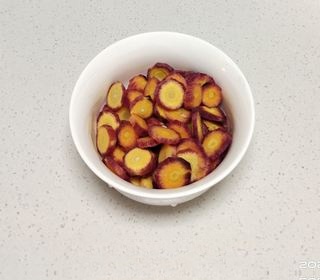 Stir-fried Carrots and Cabbage