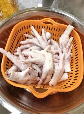 Honglai Chicken Feet