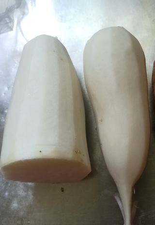 Stir-fried Lamb with Water Radish