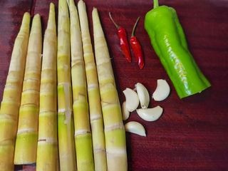 Stir-fried Bacon with Fresh Bamboo Shoots - Exclusive